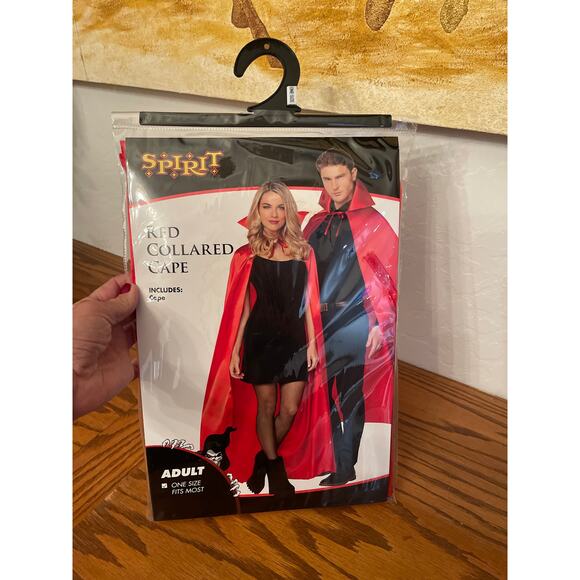 Spirit Halloween red collared cape adult one size fits most - Picture 2 of 4